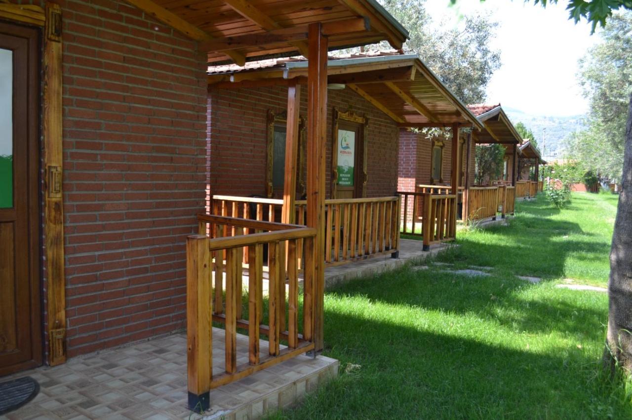 Kervan Tatil Koeyue Edremit  Buitenkant foto