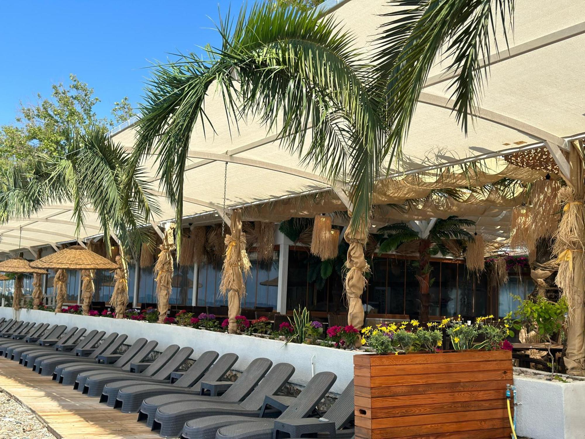 Kervan Tatil Koeyue Edremit  Buitenkant foto